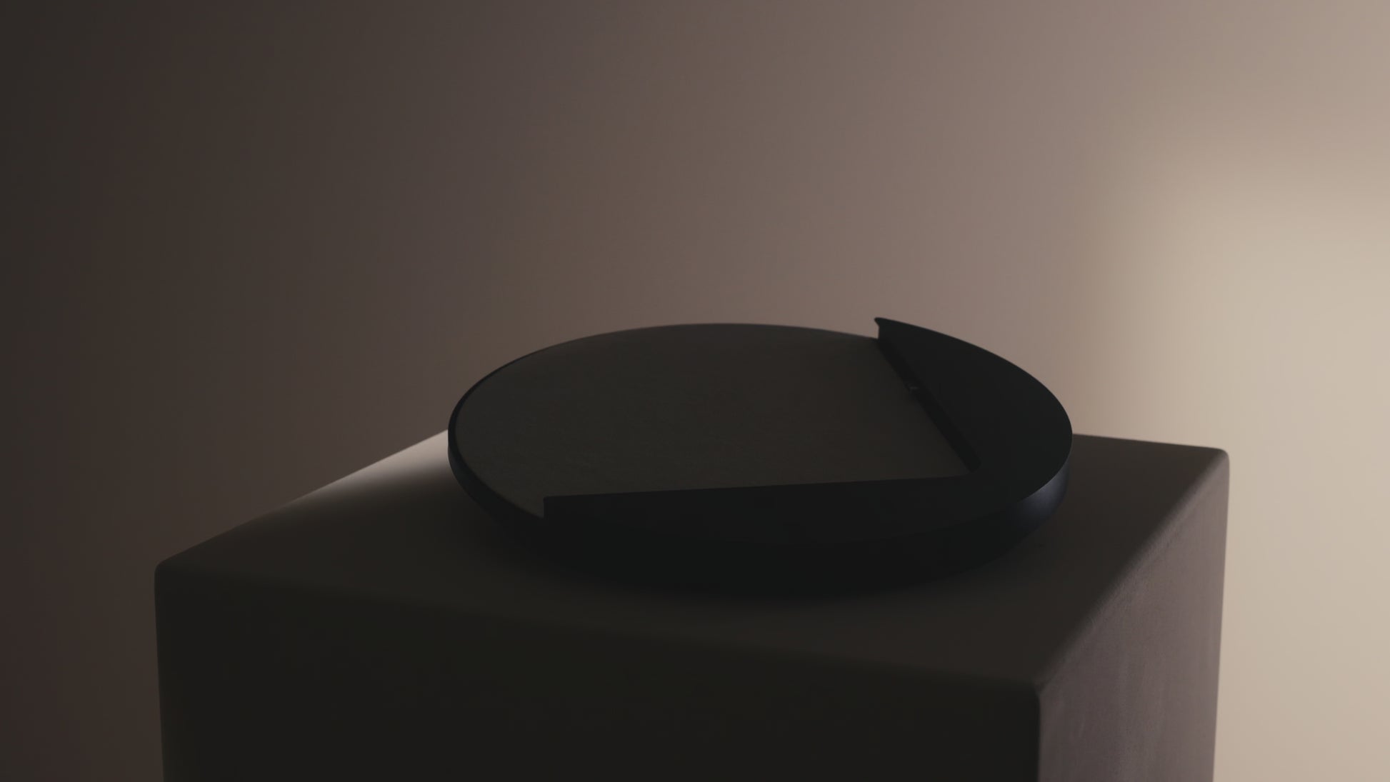 Displine - Sunset Desk Console