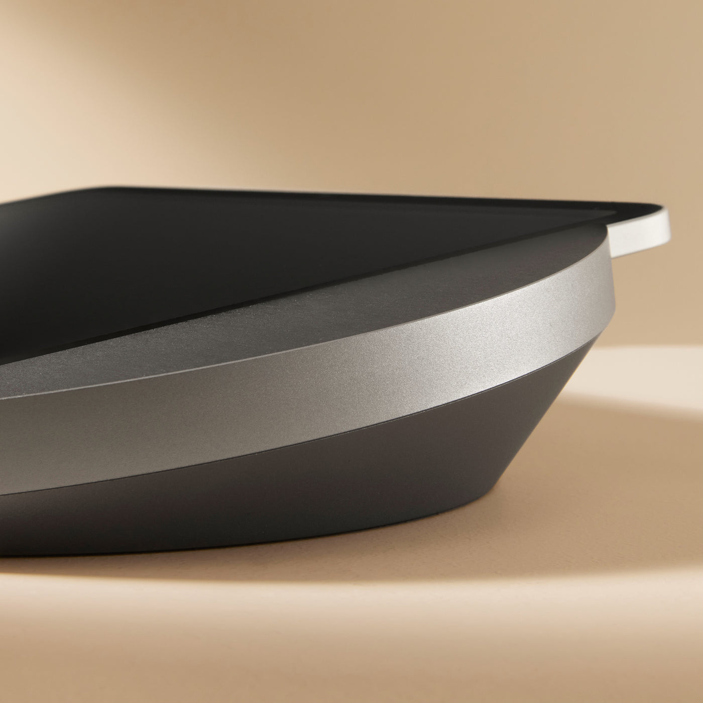Displine - Sunset Desk Console